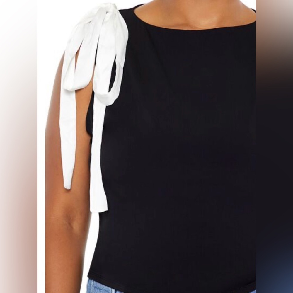 FOREVER 21+ Plus 0X XL Black Tank White Bow Shoulder Ties R$20 NWT - Picture 3 of 4